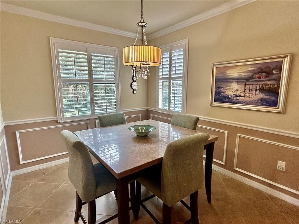 9511 Napoli Ln , Unit 202, Naples, FL 34113 Photo