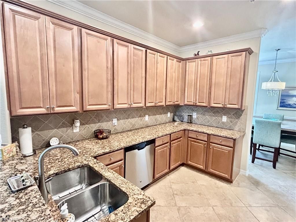 9511 Napoli Ln , Unit 202, Naples, FL 34113 Photo