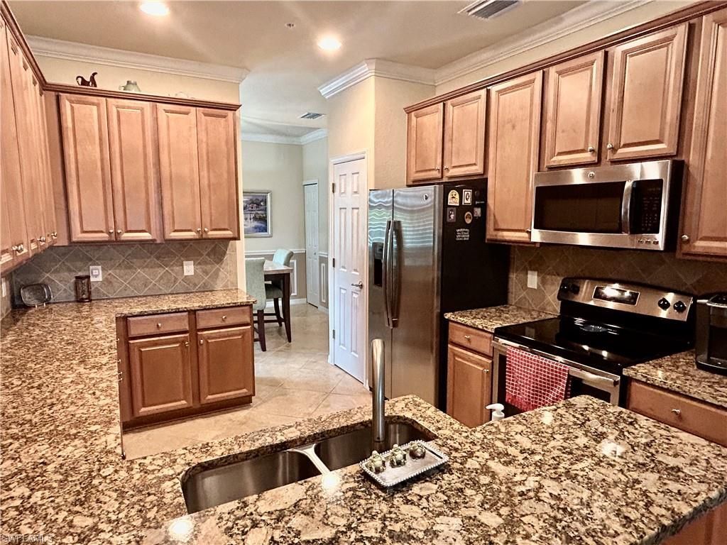 9511 Napoli Ln , Unit 202, Naples, FL 34113 Photo