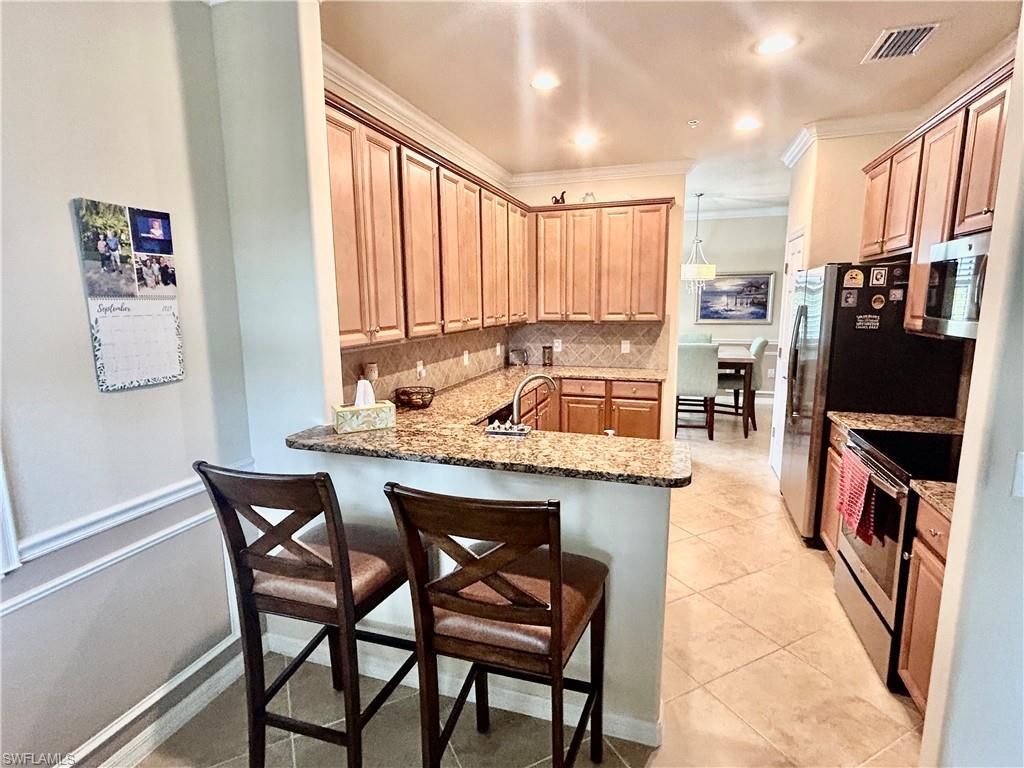9511 Napoli Ln , Unit 202, Naples, FL 34113 Photo