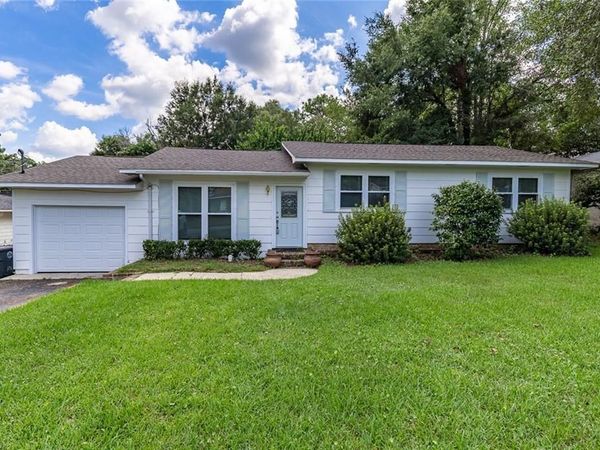 602 Gayfer Avenue, Fairhope, AL 36532