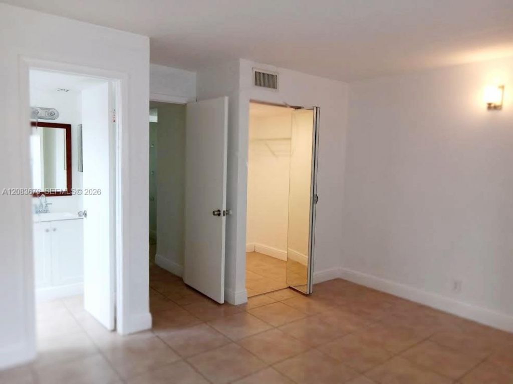 3410 Foxcroft Rd , Unit 101, Miramar, FL 33025 Photo