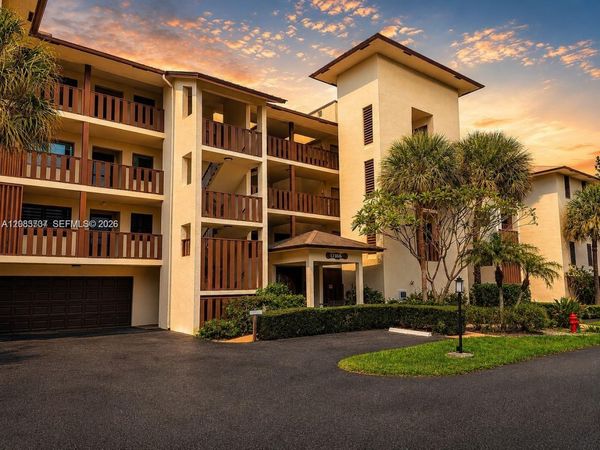 166 SE St Lucie Blvd # Un , Unit D-203, Stuart, FL 34996