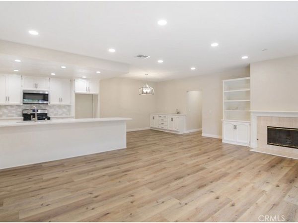 17200 Newhope, Fountain Valley, CA 92708