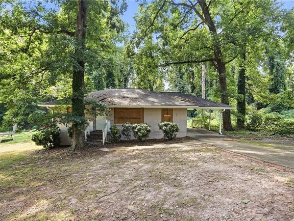 4267 Lamar Street , Decatur, GA 30035