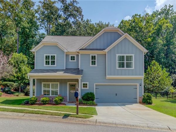 480 White Trillium Drive, Hoschton, GA 30548