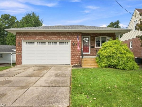 40 Davenport Avenue, Akron, OH 44312