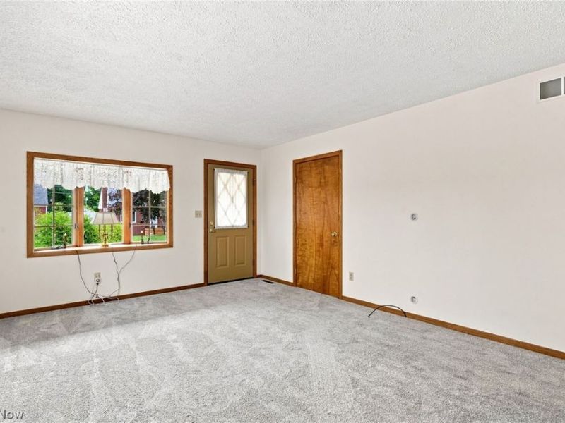 40 Davenport Avenue, Akron, OH 44312 Photo 11