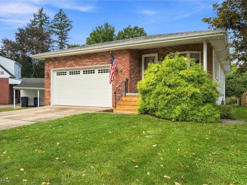 40 Davenport Avenue, Akron, OH 44312 Photo 2