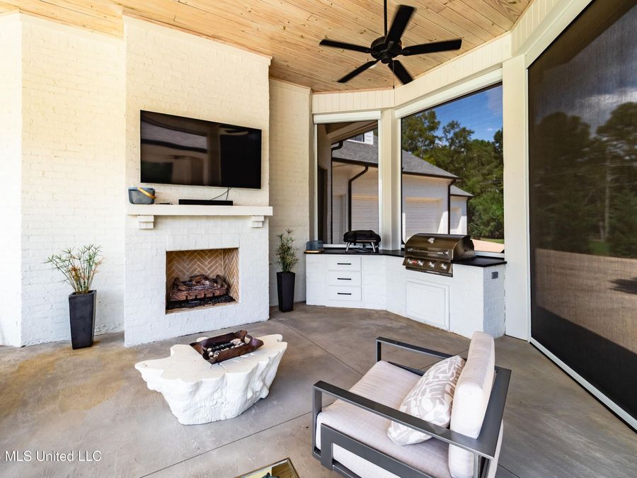 Property Image 61
