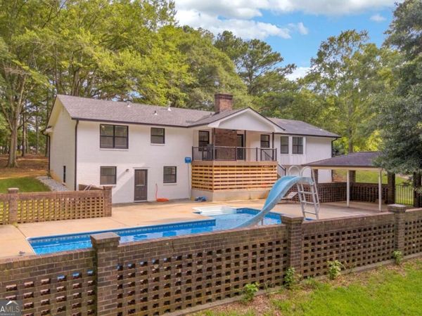 540 Bay Creek Rd., Loganville, GA 30052