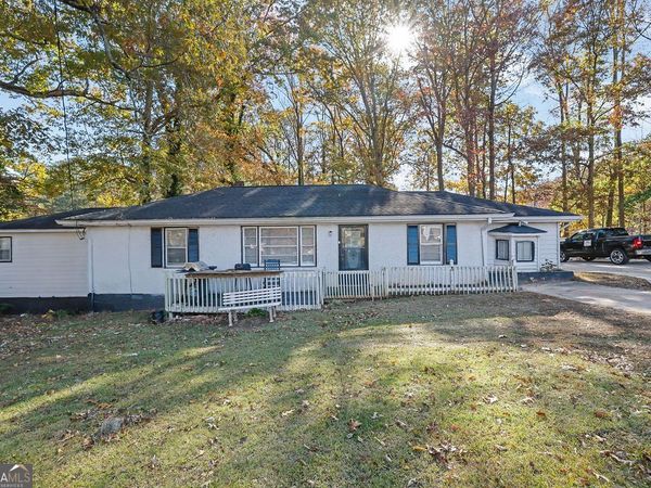 804 ROWLAND Road, Stone Mountain, GA 30083