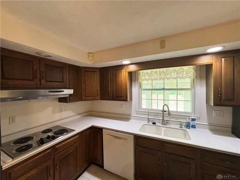 771 N Enon Road, Bath Township, OH 45387 Photo 17