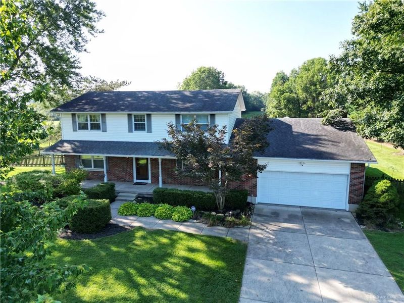 771 N Enon Road, Bath Township, OH 45387 Photo 2