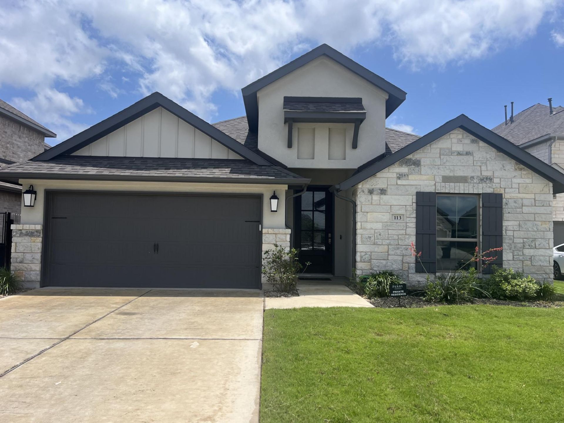 113 Ray Ct, Liberty Hill, TX 78642 Main Photo