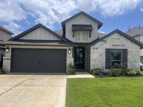 113 Ray CT, Liberty Hill, TX 78642