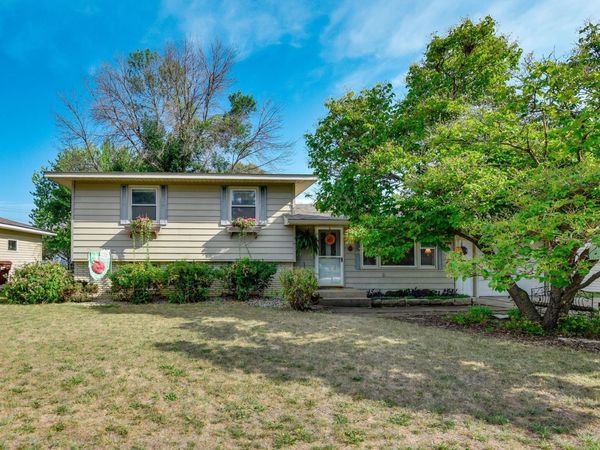 1024 15th Street W, Hastings, MN 55033