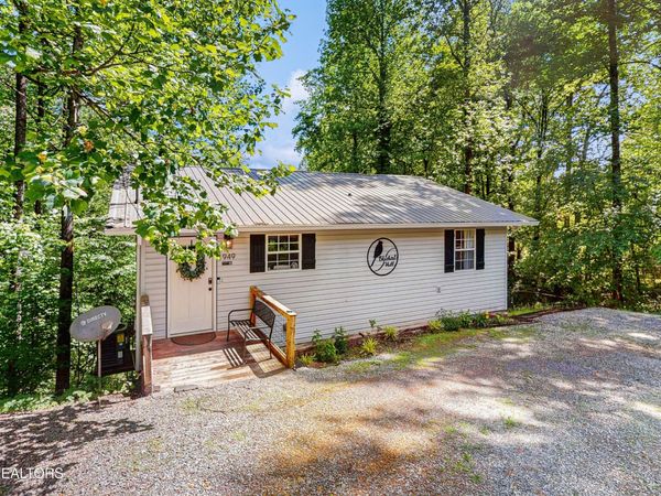 1949 Shady Grove Rd , Sevierville, TN 37876