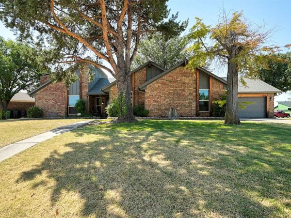10413 Cricket Court, Oklahoma City, OK 73162