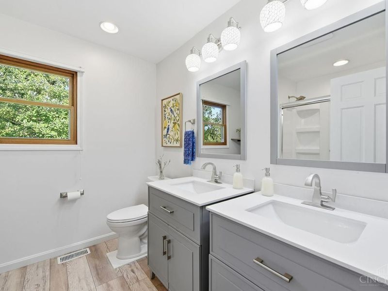 9985 Meadow Hills Drive, West Chester, OH 45241 Photo 33