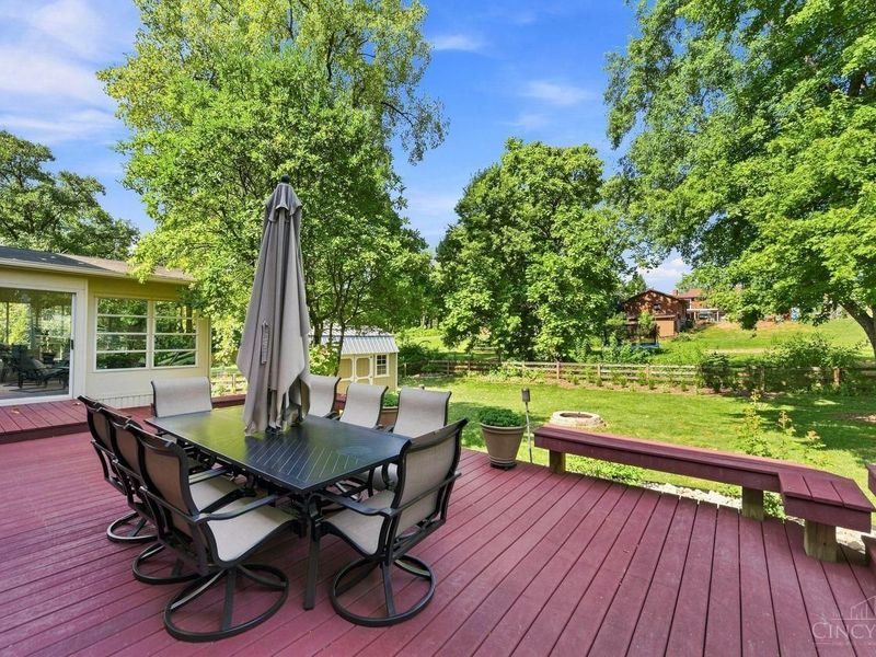9985 Meadow Hills Drive, West Chester, OH 45241 Photo 52
