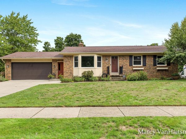 1151 Brownell Street SE, Grand Rapids, MI 49508