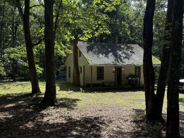 1826 Pennsylvania 402 , Dingmans Ferry, PA 18328