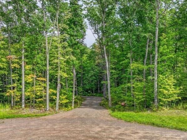10194 Hardwood Hills Dr, Hayward, WI 54843