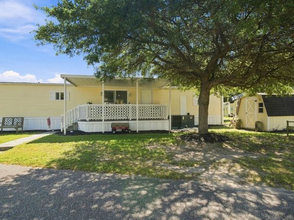 800 Waterway Dr. , North Myrtle Beach, SC 29582