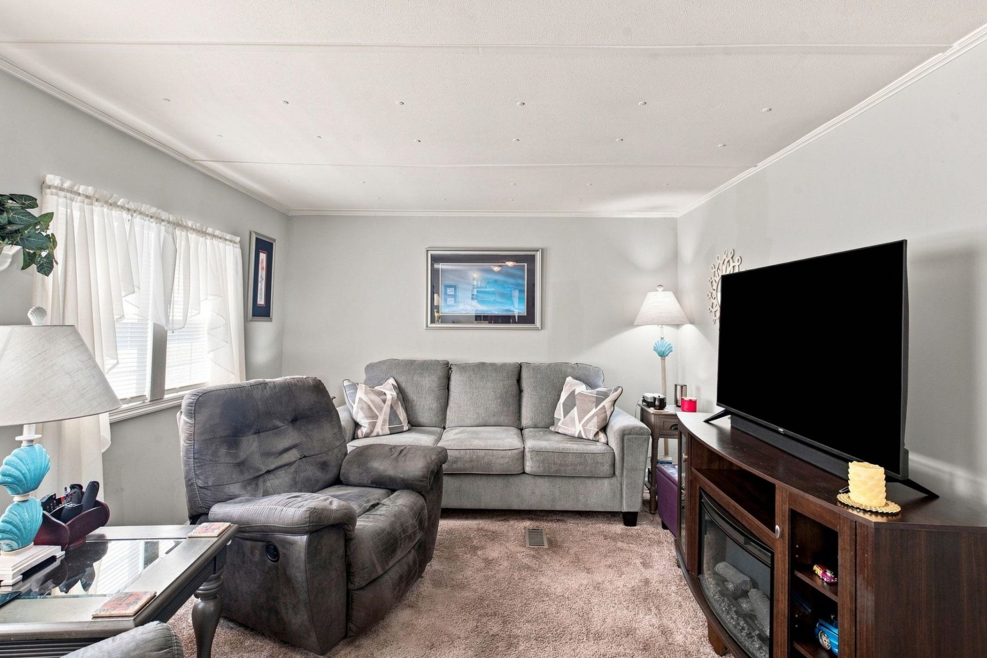 800 Waterway Dr. Photo 12
