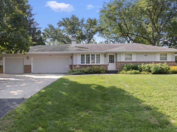 601 Windfield Lane, MACHESNEY PARK, IL 61115