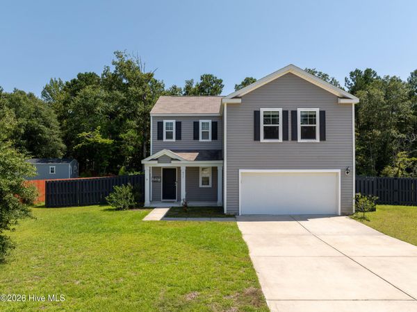 411 High Ridge Court, Sneads Ferry, NC 28460