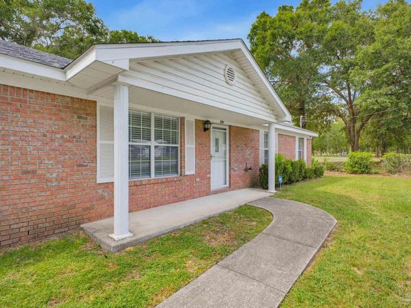 5119 Cherry Blossom Ln, Milton, FL 32570