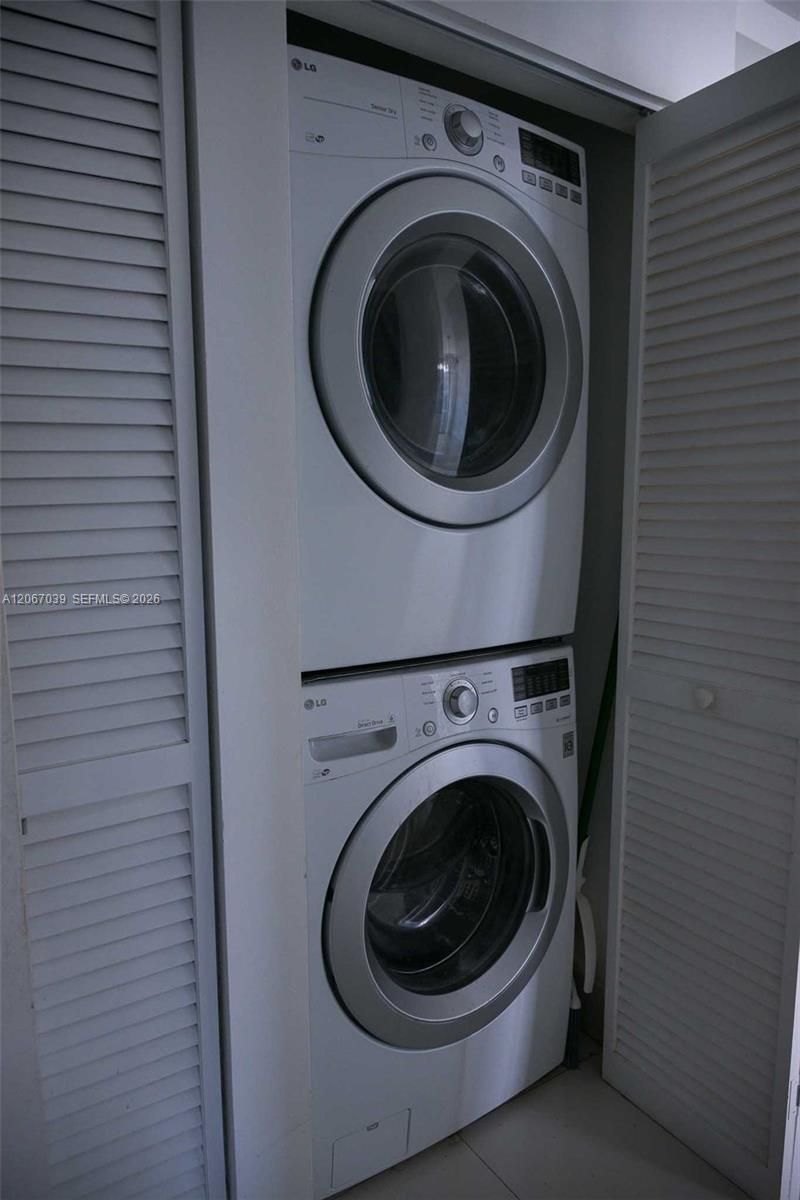 1111 SW 1st Ave, Unit 3624-N, Miami, FL 33130 Photo