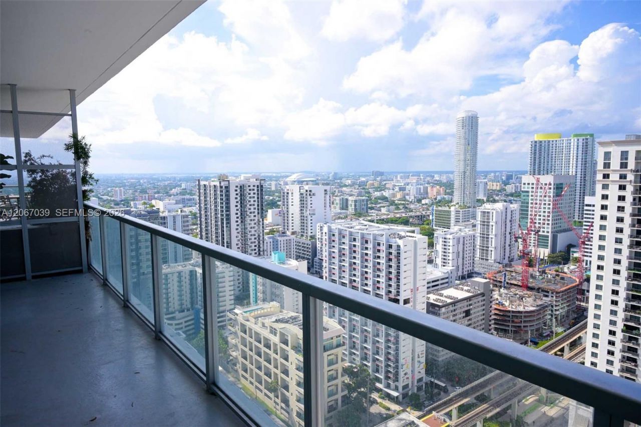 1111 SW 1st Ave, Unit 3624-N, Miami, FL 33130 Photo