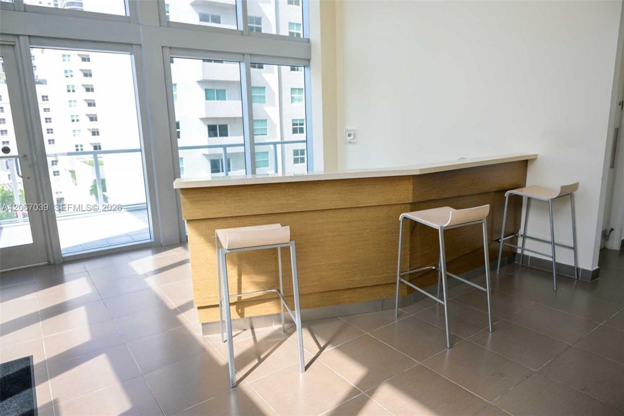 1111 SW 1st Ave, Unit 3624-N, Miami, FL 33130 Photo