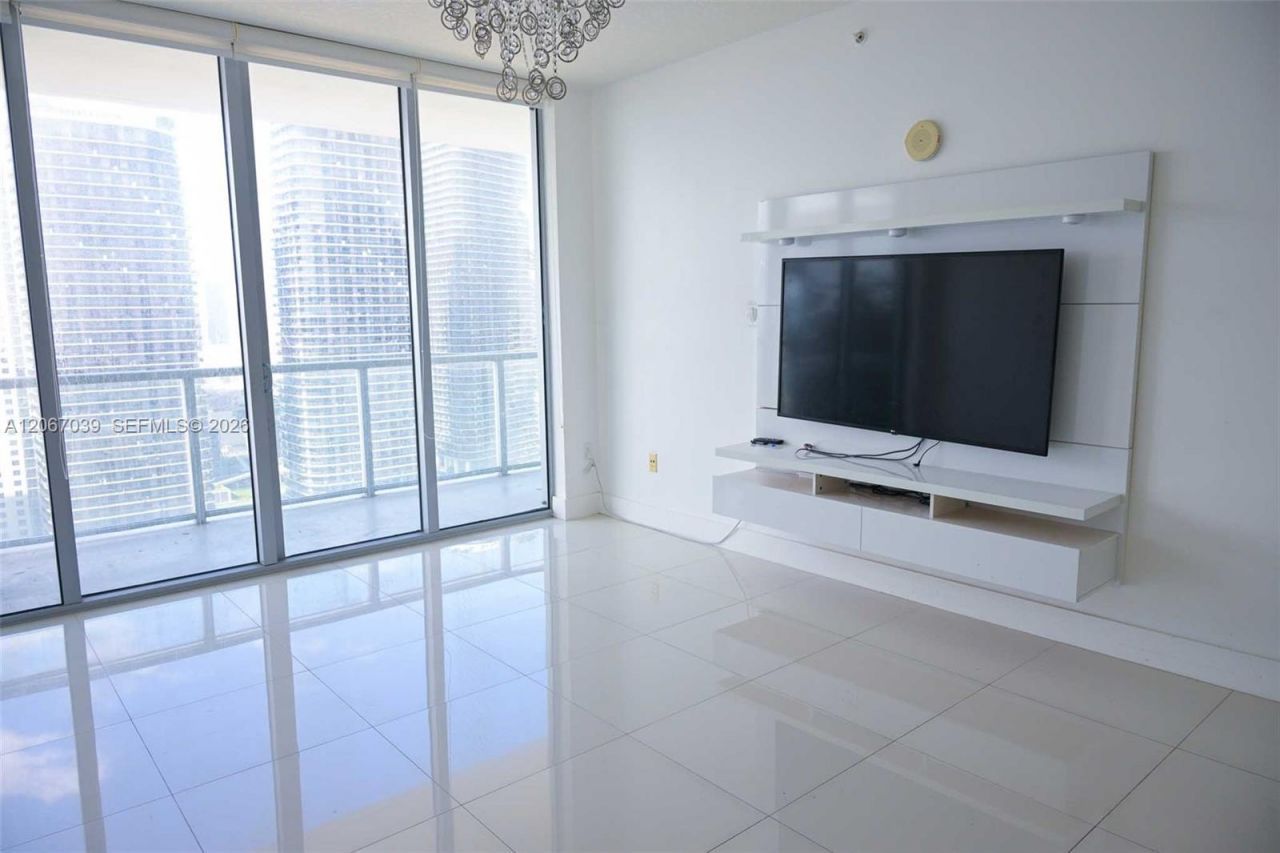 1111 SW 1st Ave, Unit 3624-N, Miami, FL 33130 Photo