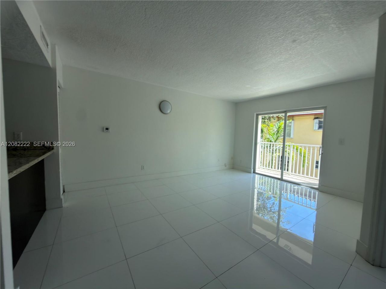 695 SW 11th St , Unit 204, Miami, FL 33129 Photo