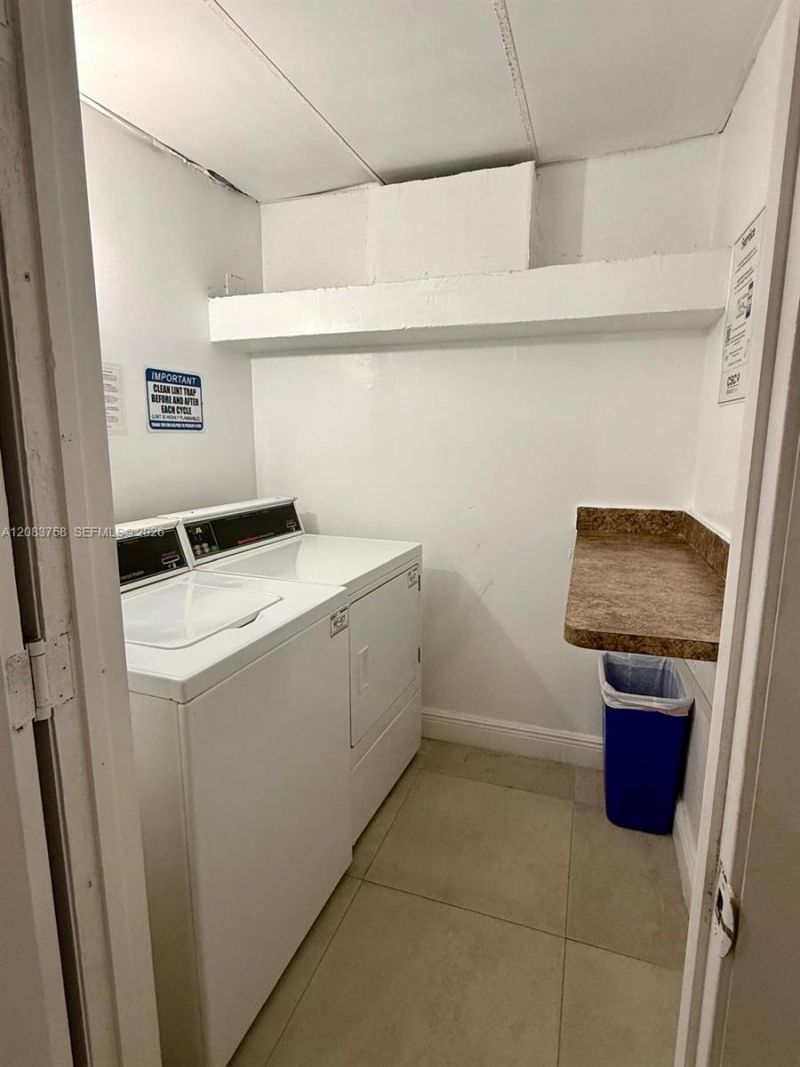 16450 NW 2 , Unit 309, Miami, FL 33169 Photo