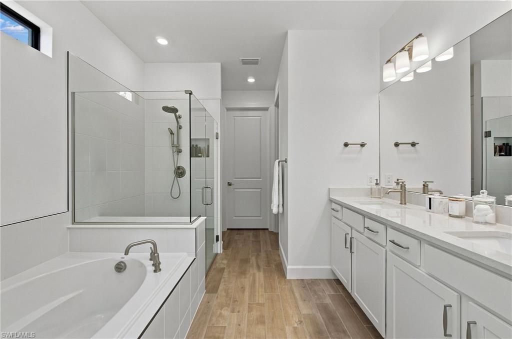 24781 Marina Del Ray Dr , Bonita Springs, FL 34135 Photo