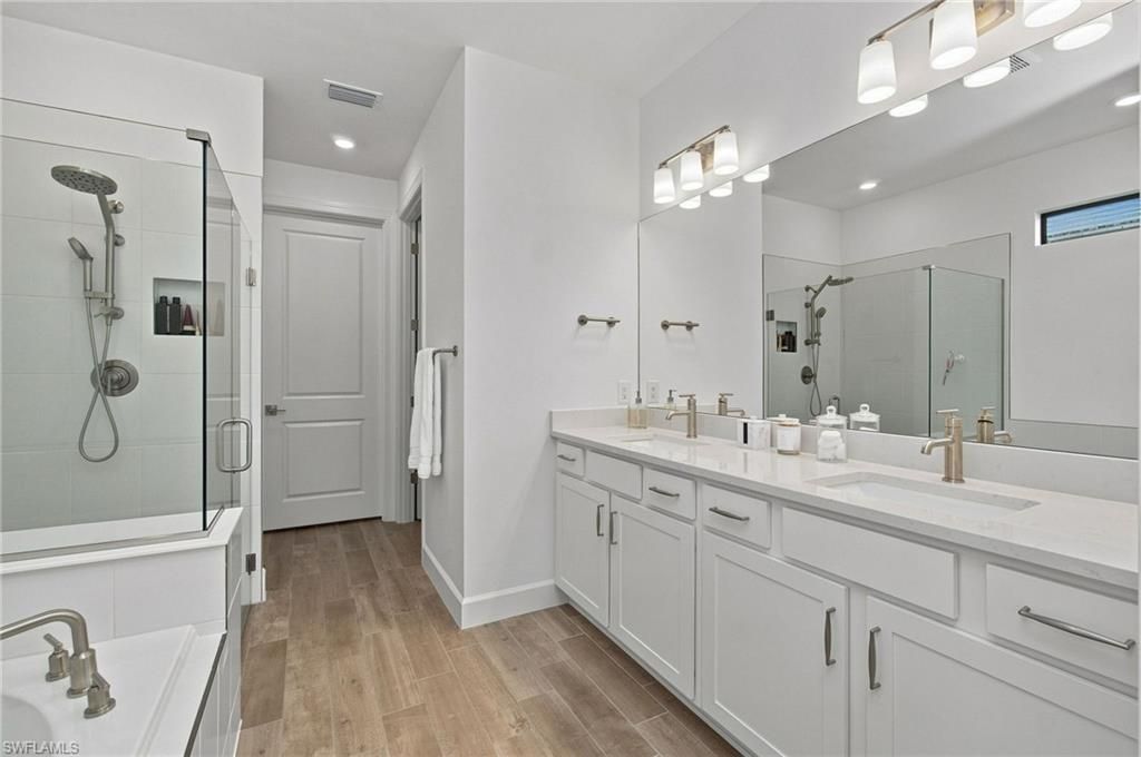 24781 Marina Del Ray Dr , Bonita Springs, FL 34135 Photo