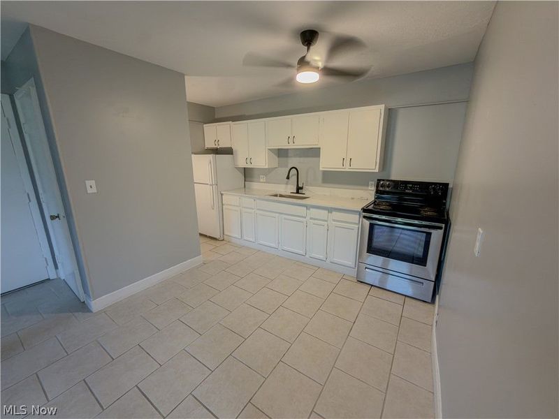640 S Shore Court, Vermilion, OH 44089 Photo 11