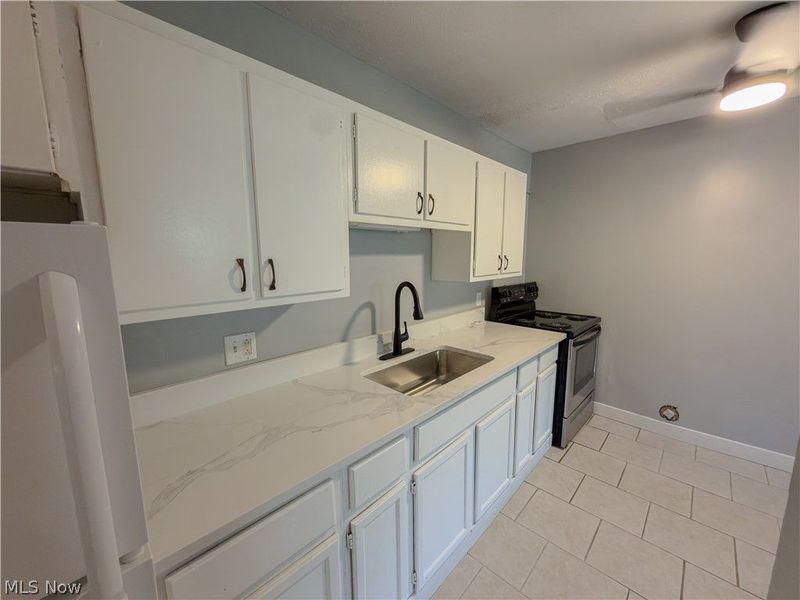 640 S Shore Court, Vermilion, OH 44089 Photo 9
