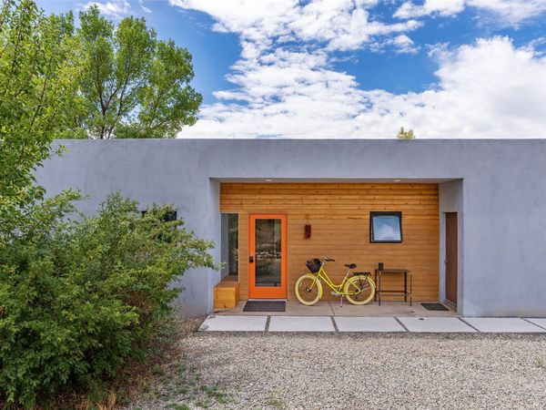 1713 A Montano , Santa Fe, NM 87505