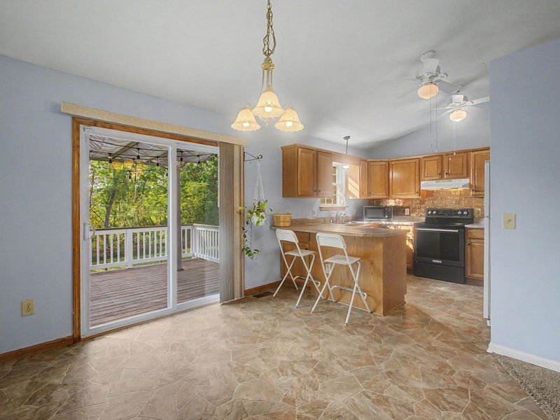190 W Williams Street, Cardington, OH 43315 Photo 11