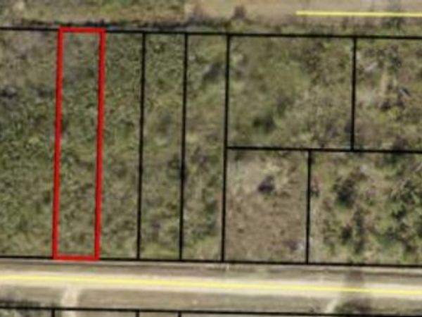 11707 Magnolia Street, Fountain, FL 32438