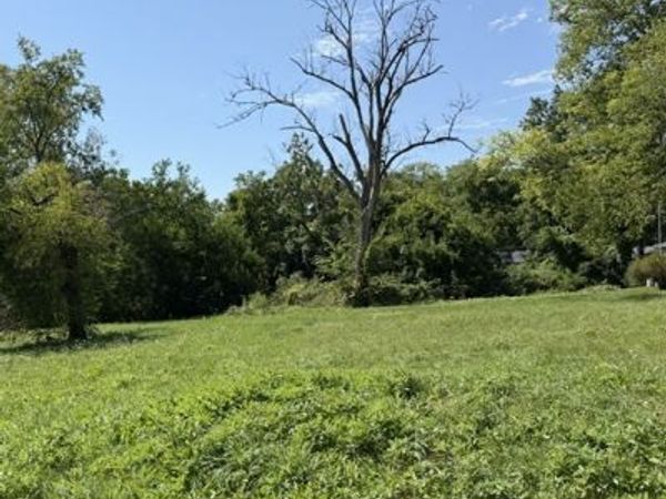 0N286 PLEASANT HILL Road, Wheaton, IL 60187