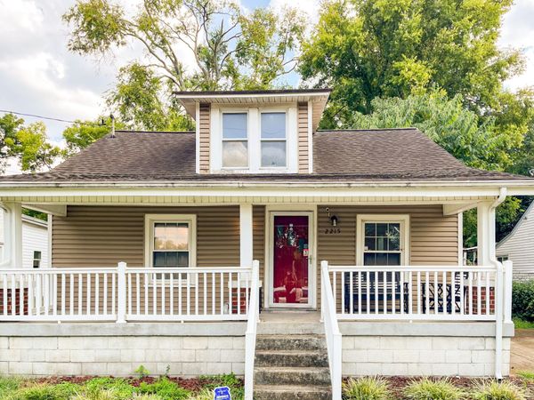 2215 Albion St , Nashville, TN 37208