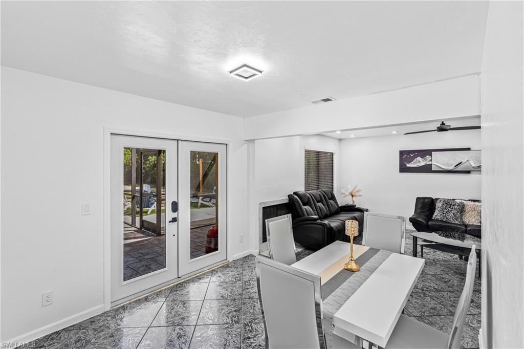 6031 Dogwood Way , Naples, FL 34116 Photo