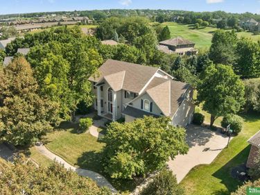 17505 Howard Street, Omaha, NE 68118